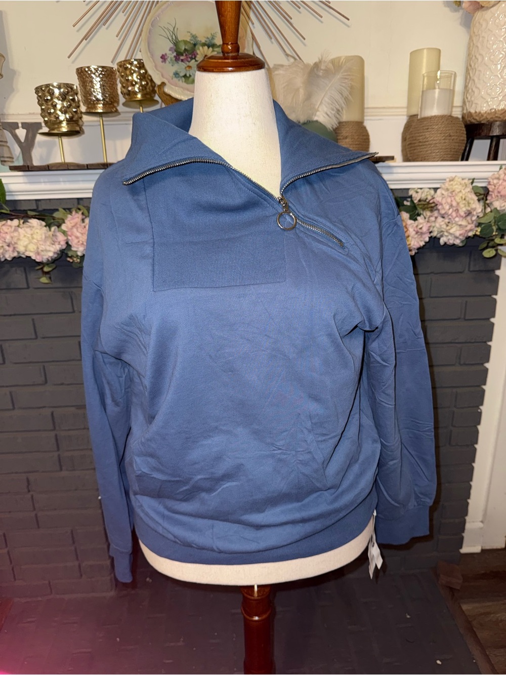 Women’s XL Blue Zip-Detail Pullover Sweatshirt